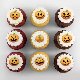 Les cupcakes d'Halloween à motif de citrouille 
