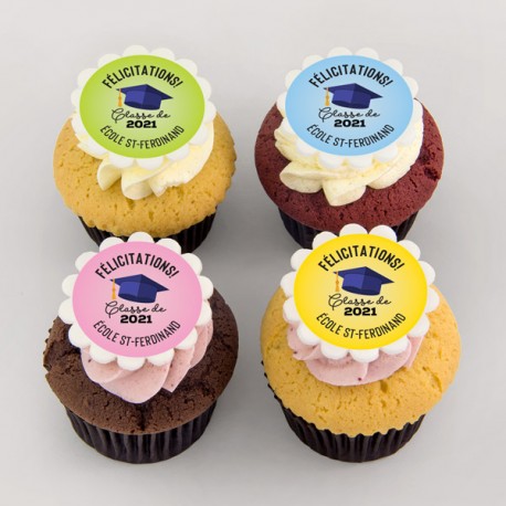 Graduation cupcakes with graduated owl illustration.